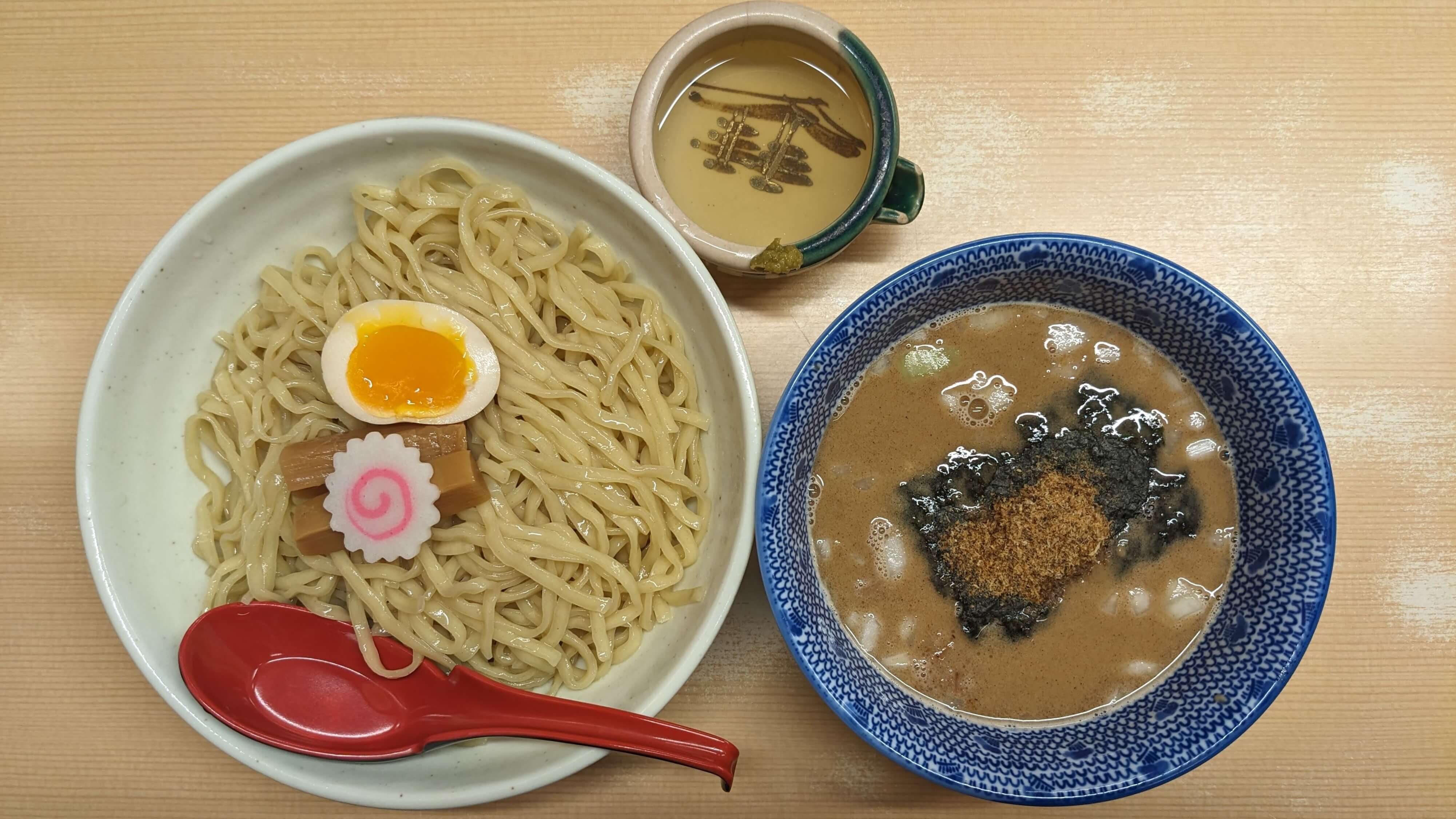 鹿児島ラーメン 豚とろ 中央駅前店 サムネイル 3