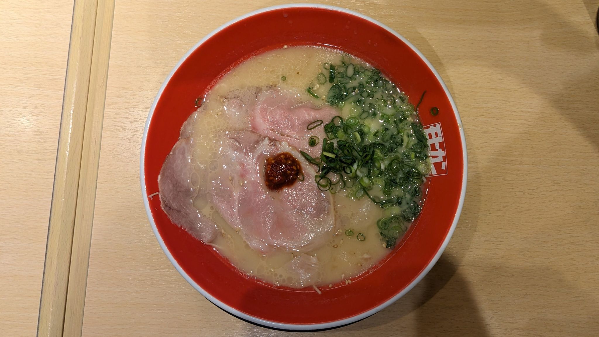 【個性派の一杯】博多デイトスで出会うユニークならーめんの旅日記