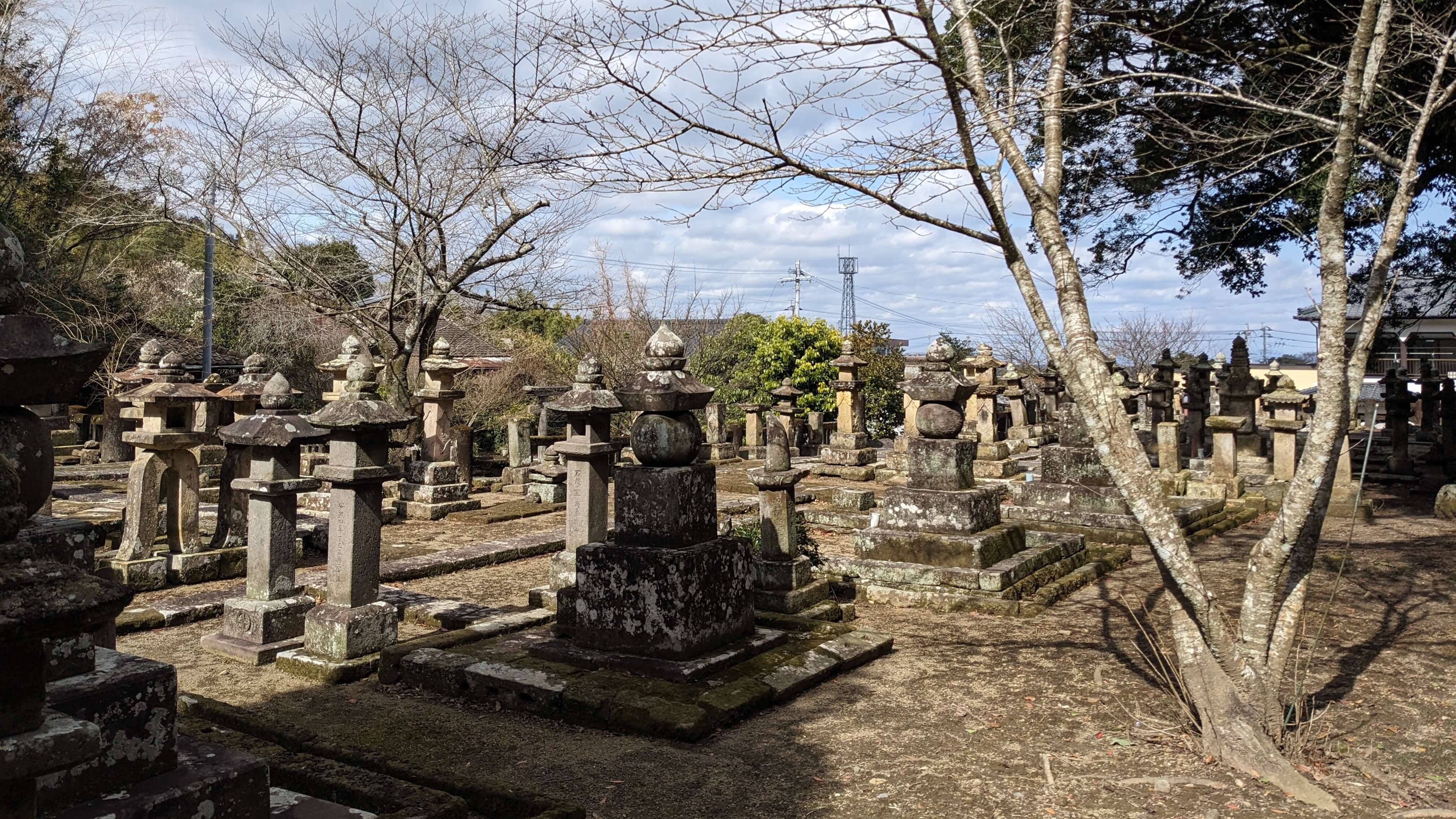 今和泉島津家墓地
