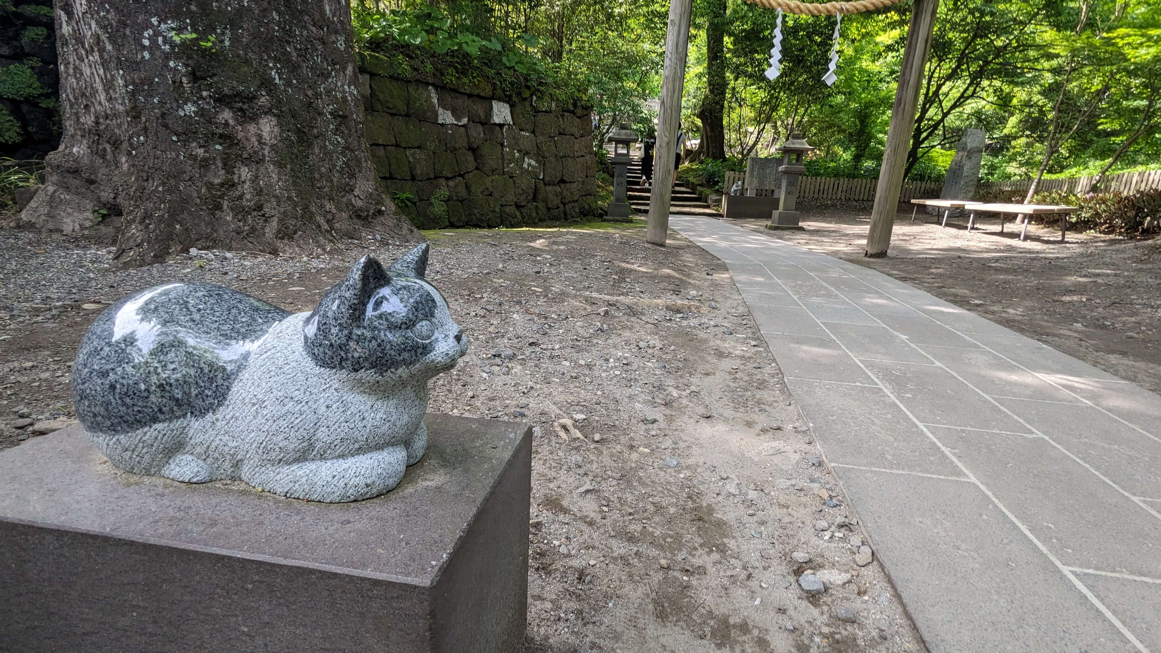 猫神社 サムネイル 2
