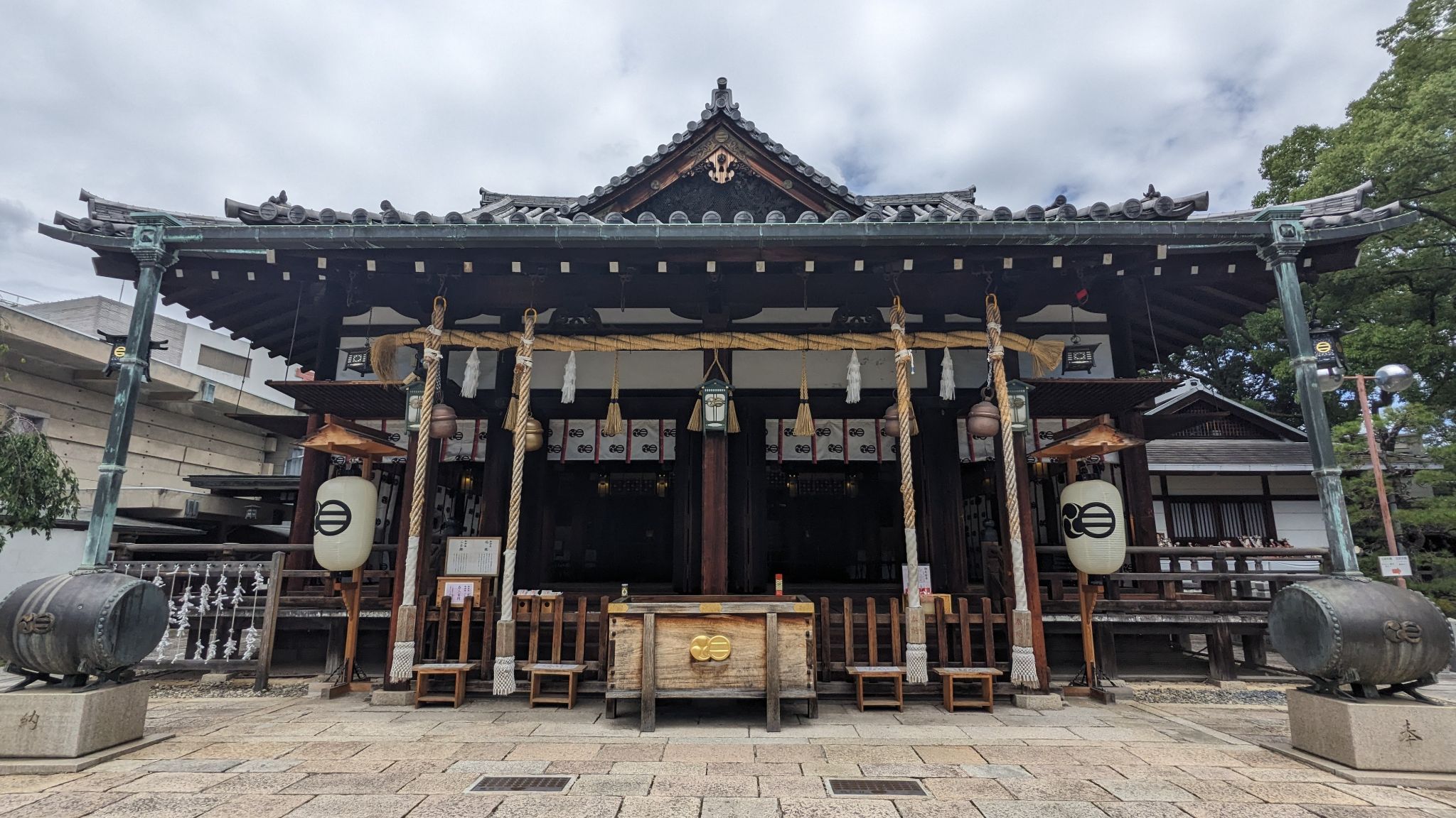 拝殿
