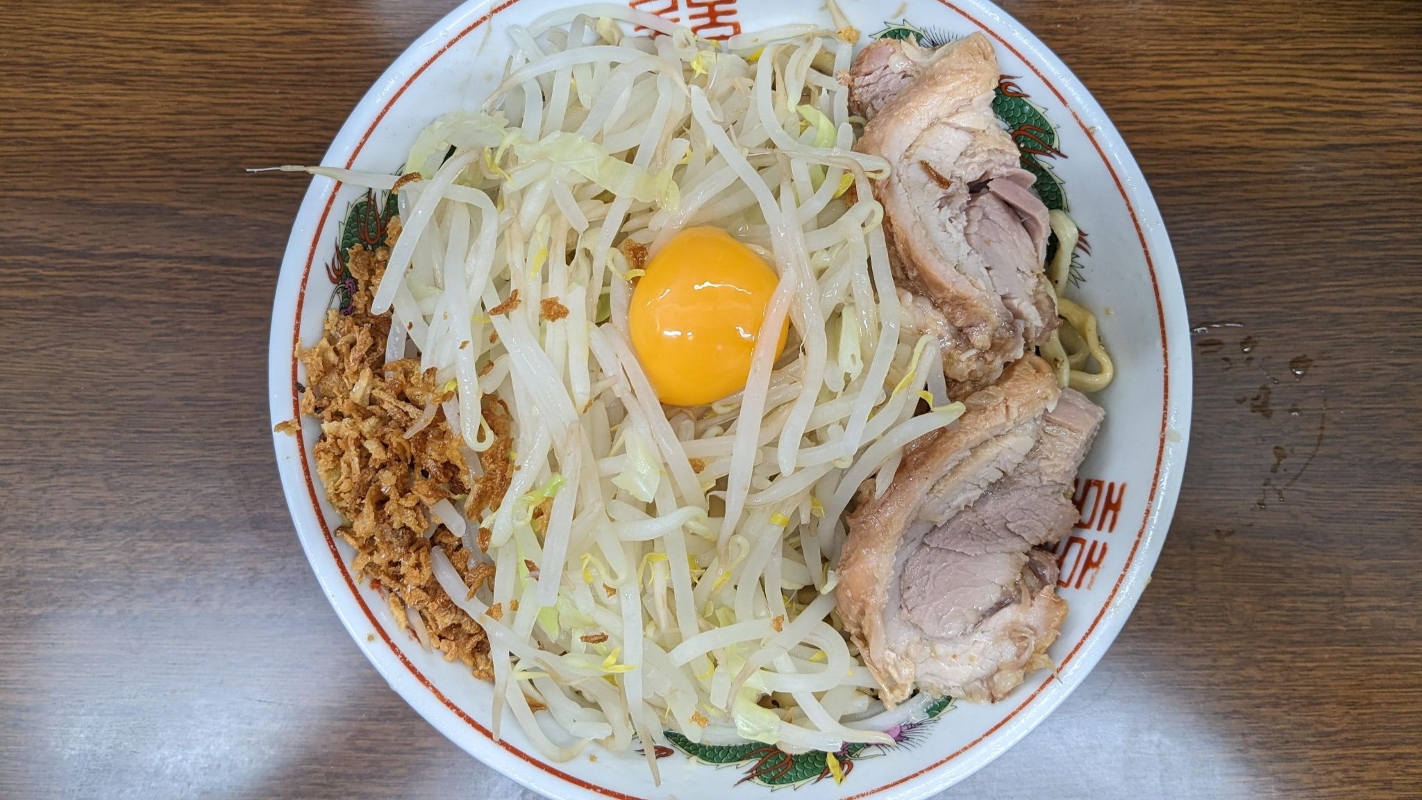 【ボリューム満点】圧倒的な一杯に挑む横浜のラーメン店巡りの旅日記
