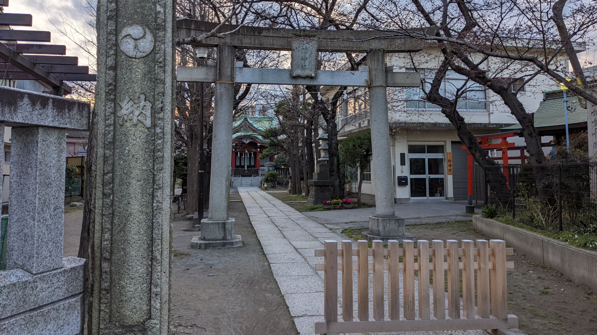  【大森八幡神社】大森の氏神さまを参拝 ― 下町の一角で静かに時を刻む鎮守の杜を訪ねて