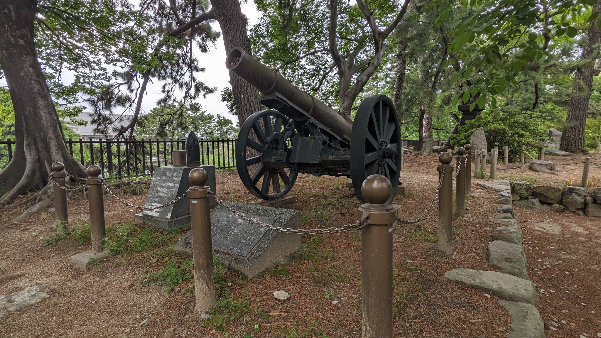 四年式十五珊榴弾砲(野戦重砲兵第二旅団司令部跡) 1