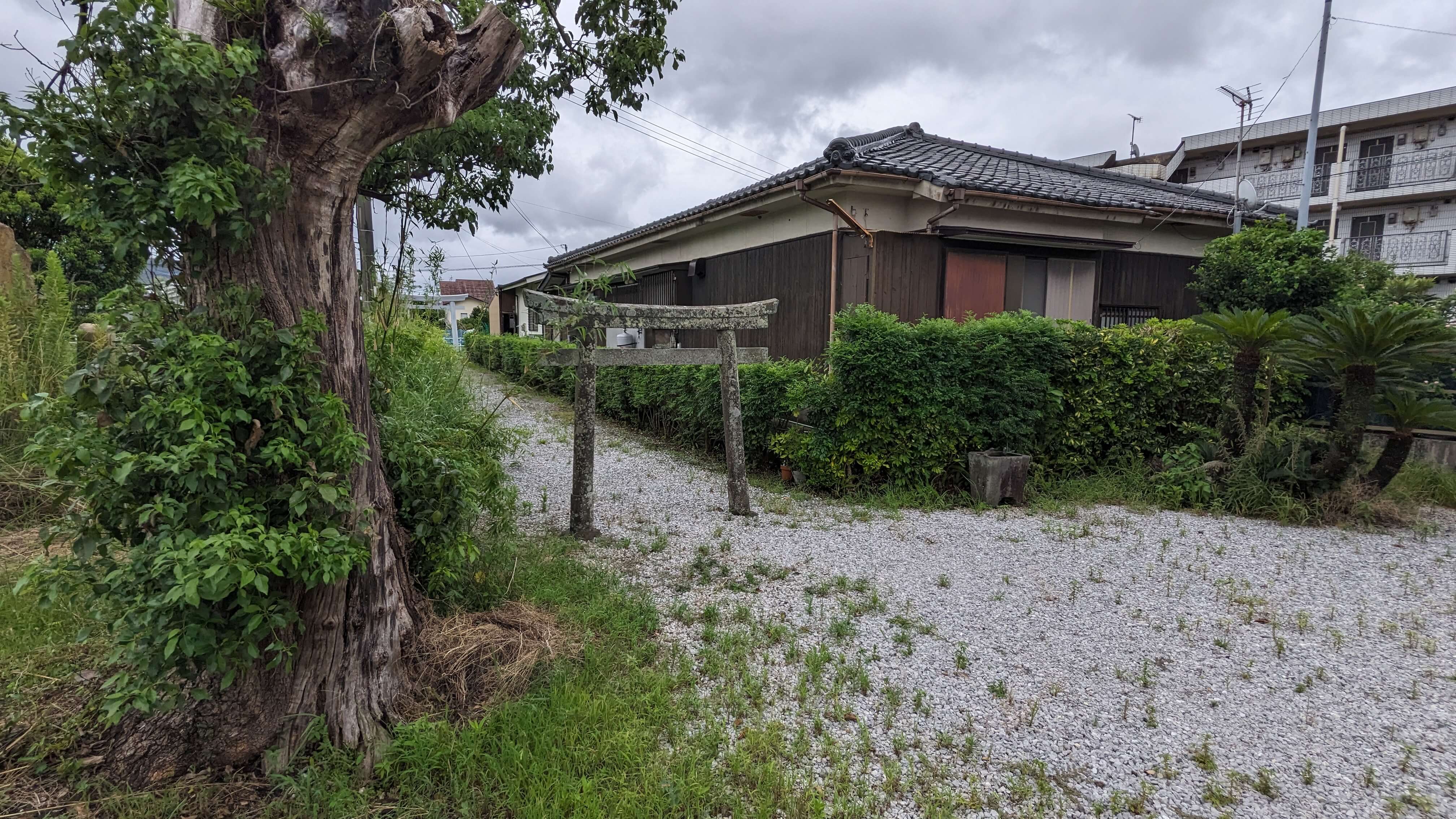 湯権現神社 サムネイル 3