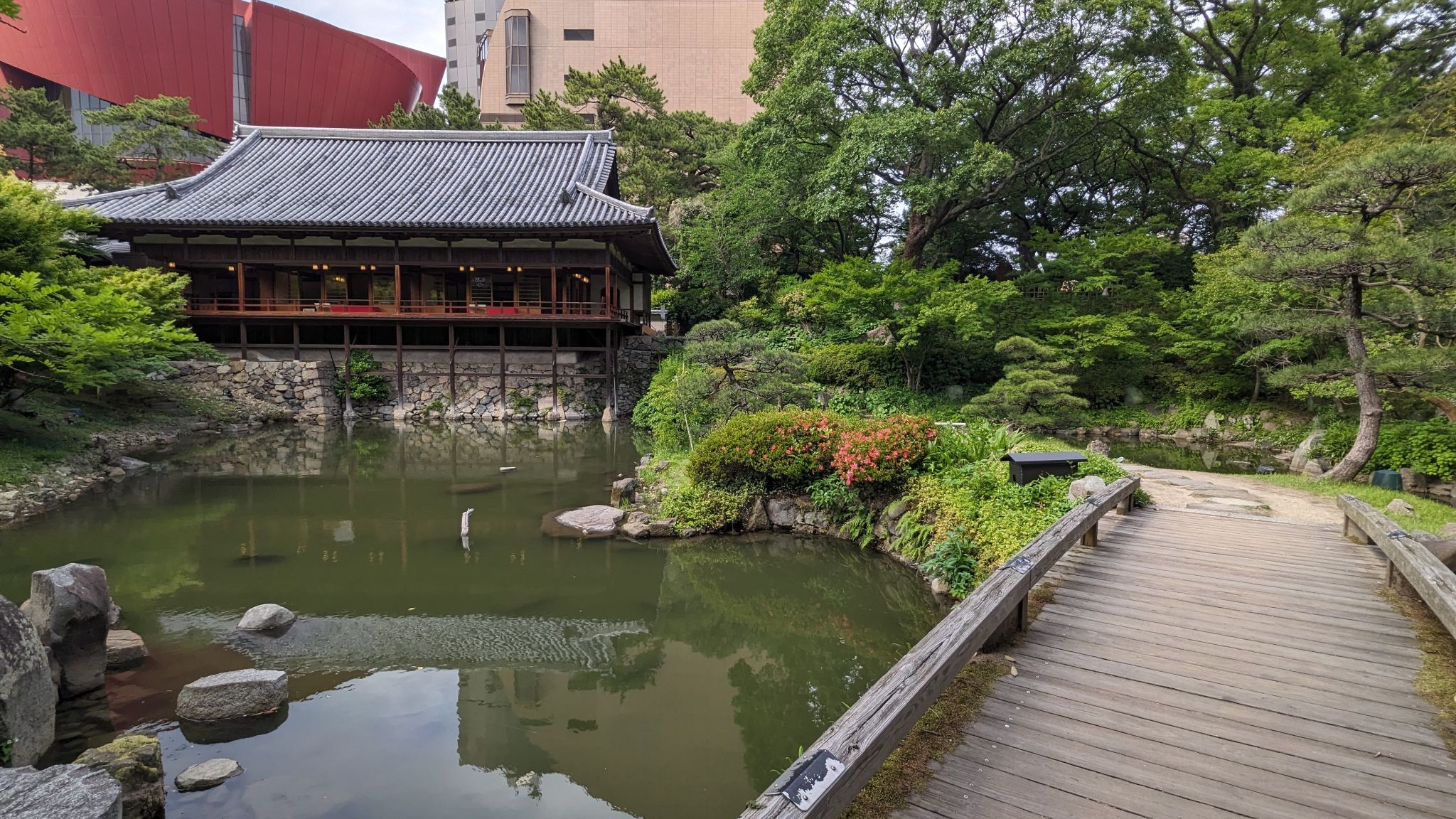 https://pub-c24147eafb0b44558273b6f33dc7219f.r2.dev/media/a53bebca-a6b9-408f-90af-c9b5207c59f7.jpg
