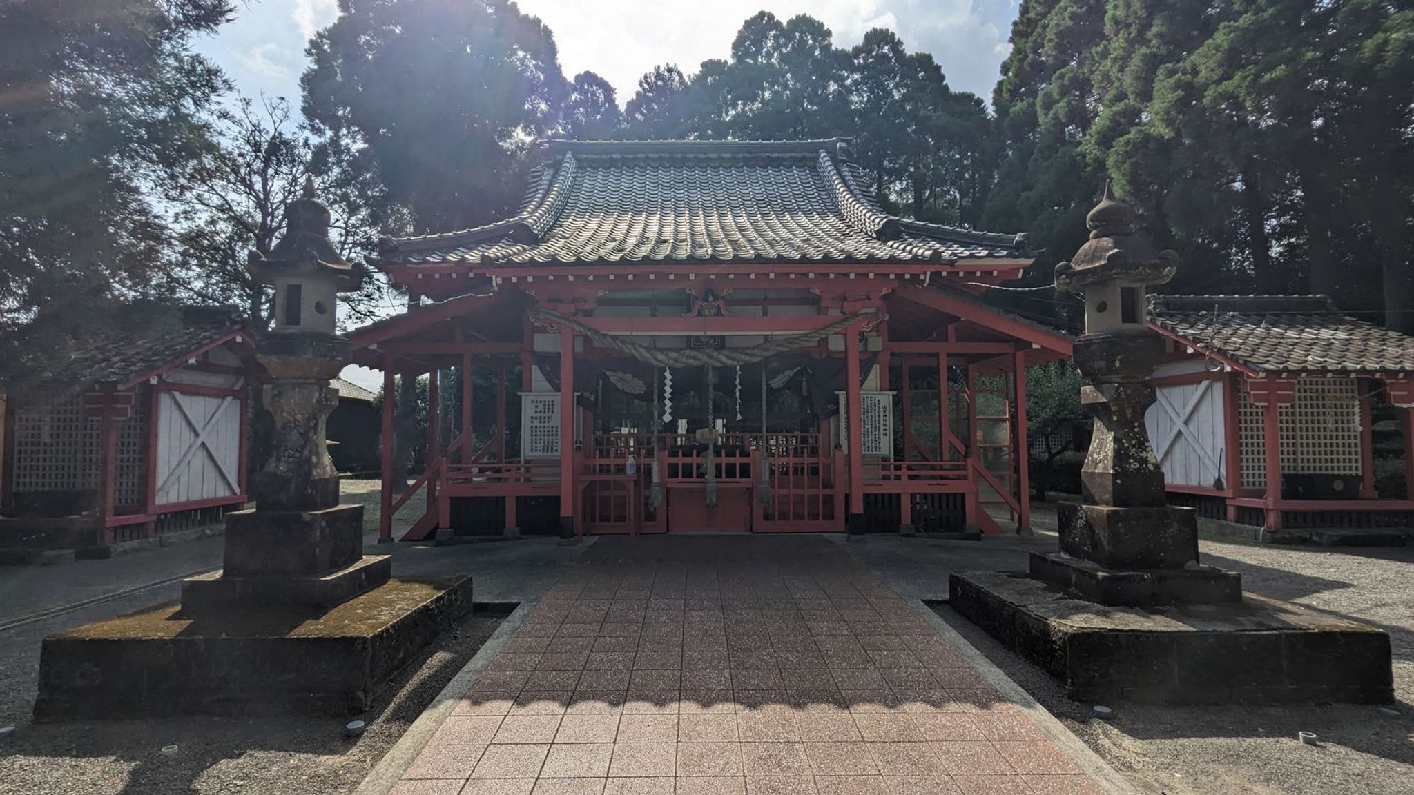 拝殿 1