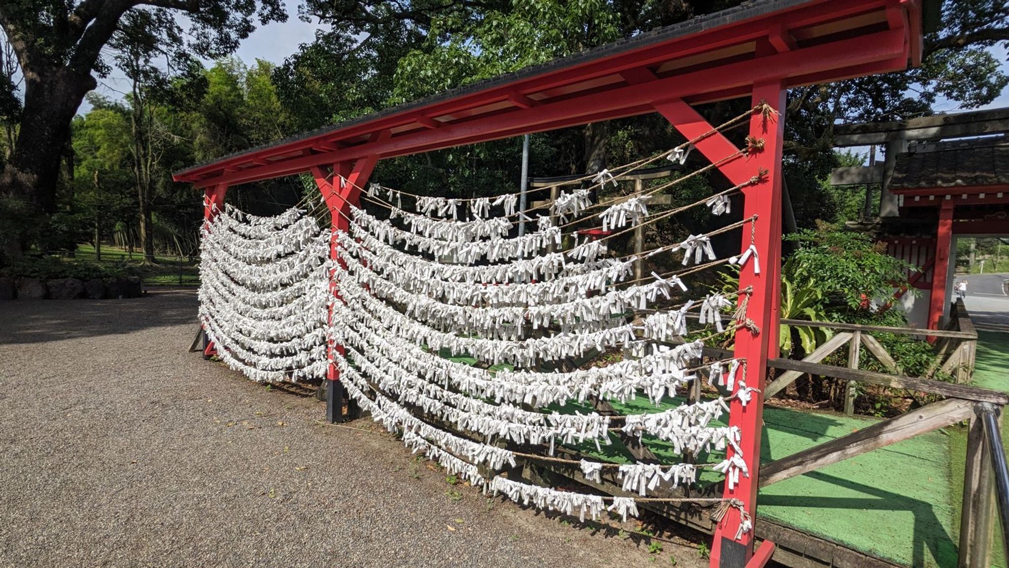 おみくじ結び所 サムネイル 2