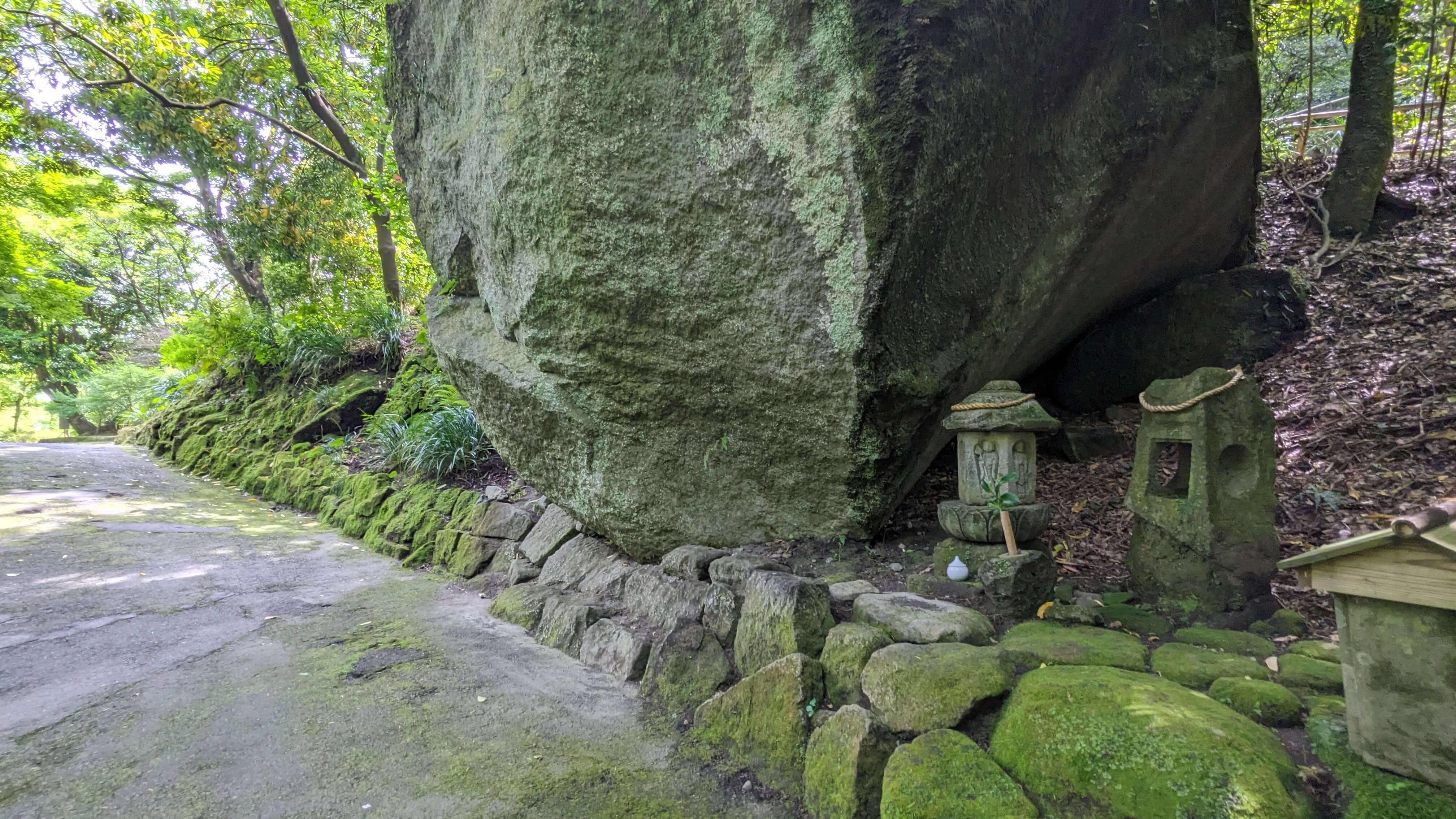六地蔵 サムネイル 2