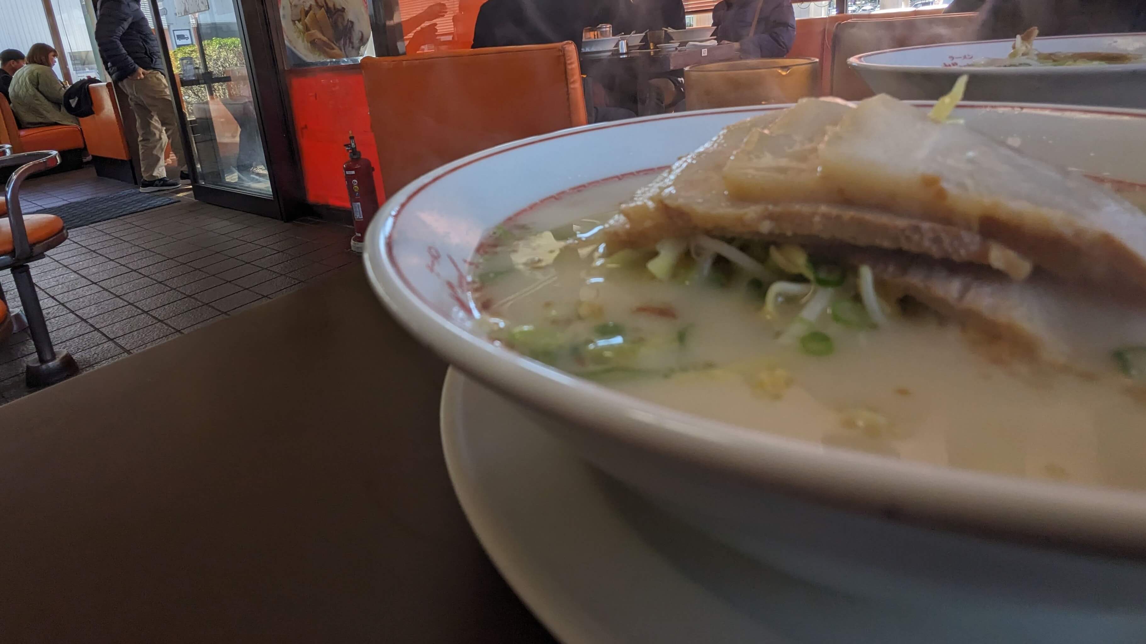 ざぼんラーメン 与次郎店 (本店) サムネイル 2