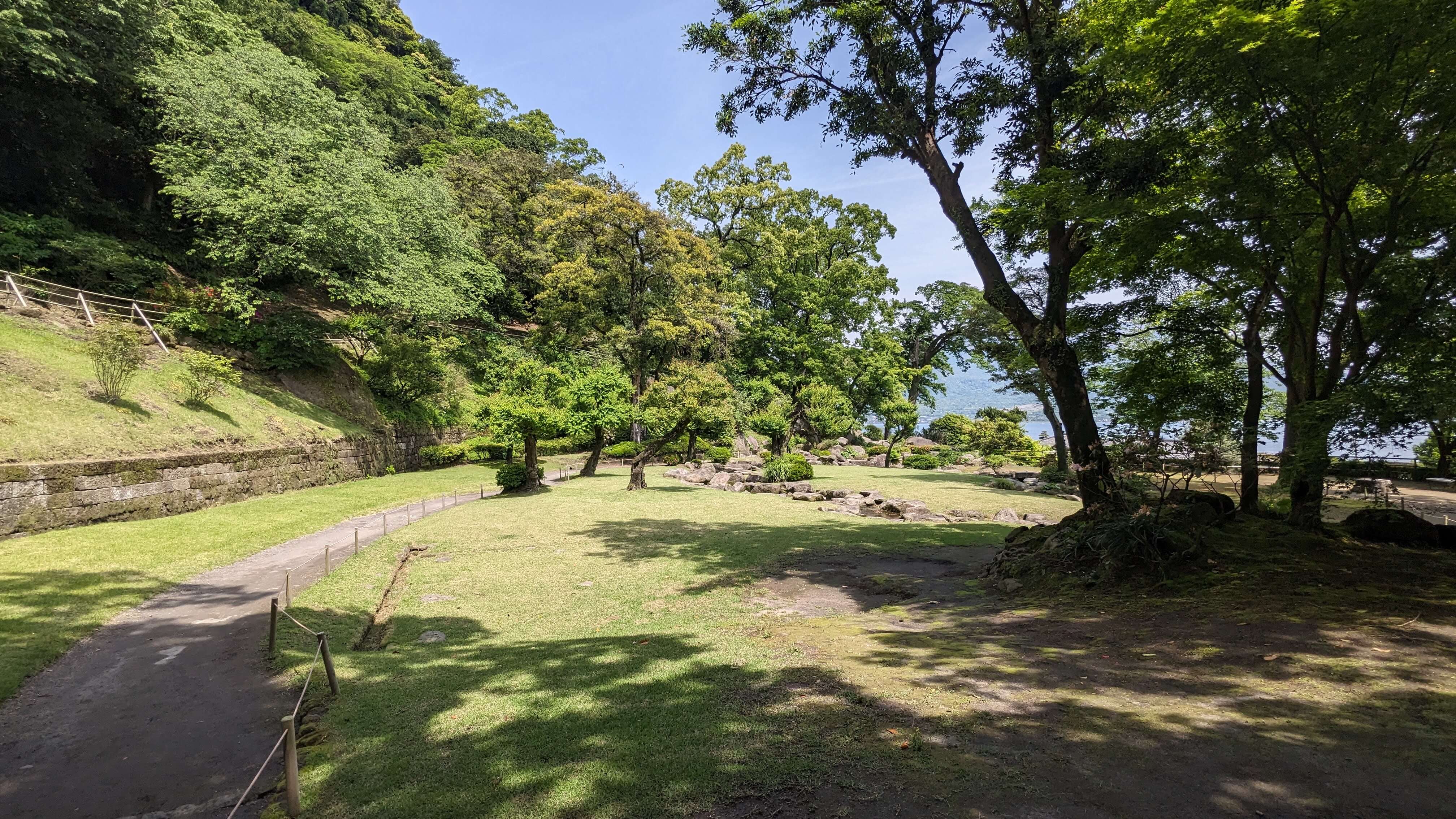 曲水の庭