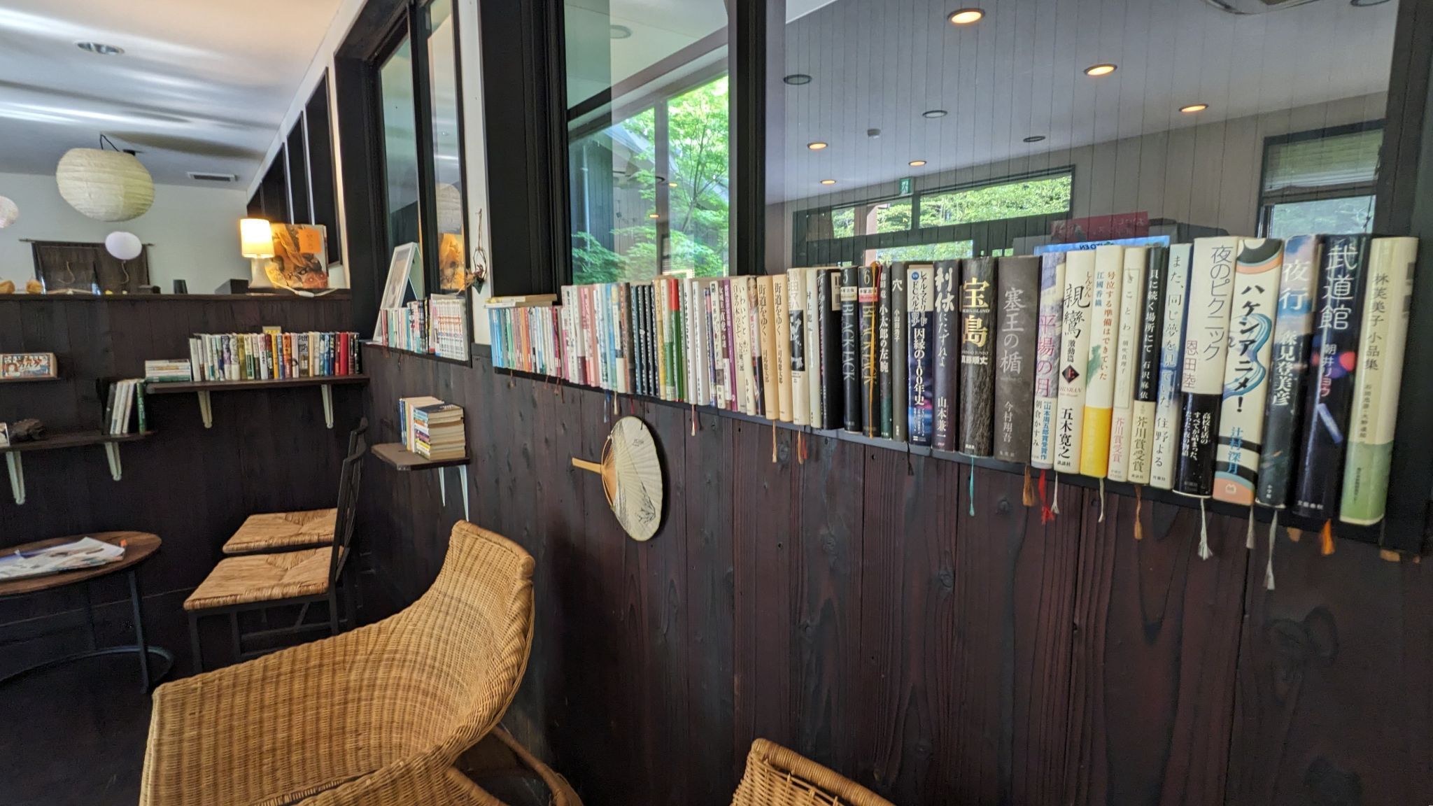 お土産コーナー サムネイル 6