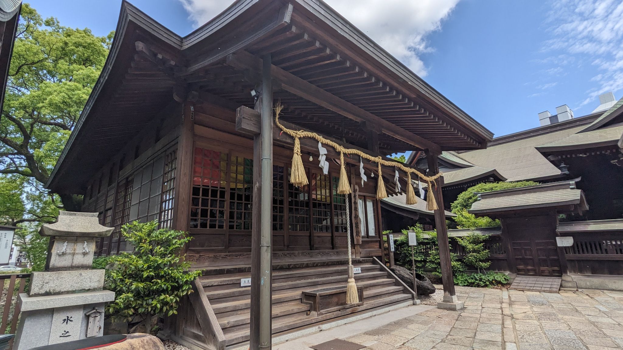 神楽殿 サムネイル 2